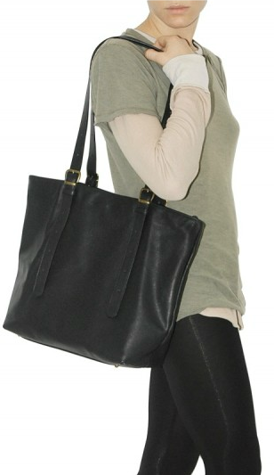 Maison Martin margiela smooth calfskin shopping shoulder bag Maison Martin margiela smooth calfskin shopping shoulder bag Maison Martin Margiela shopping shoulder bag